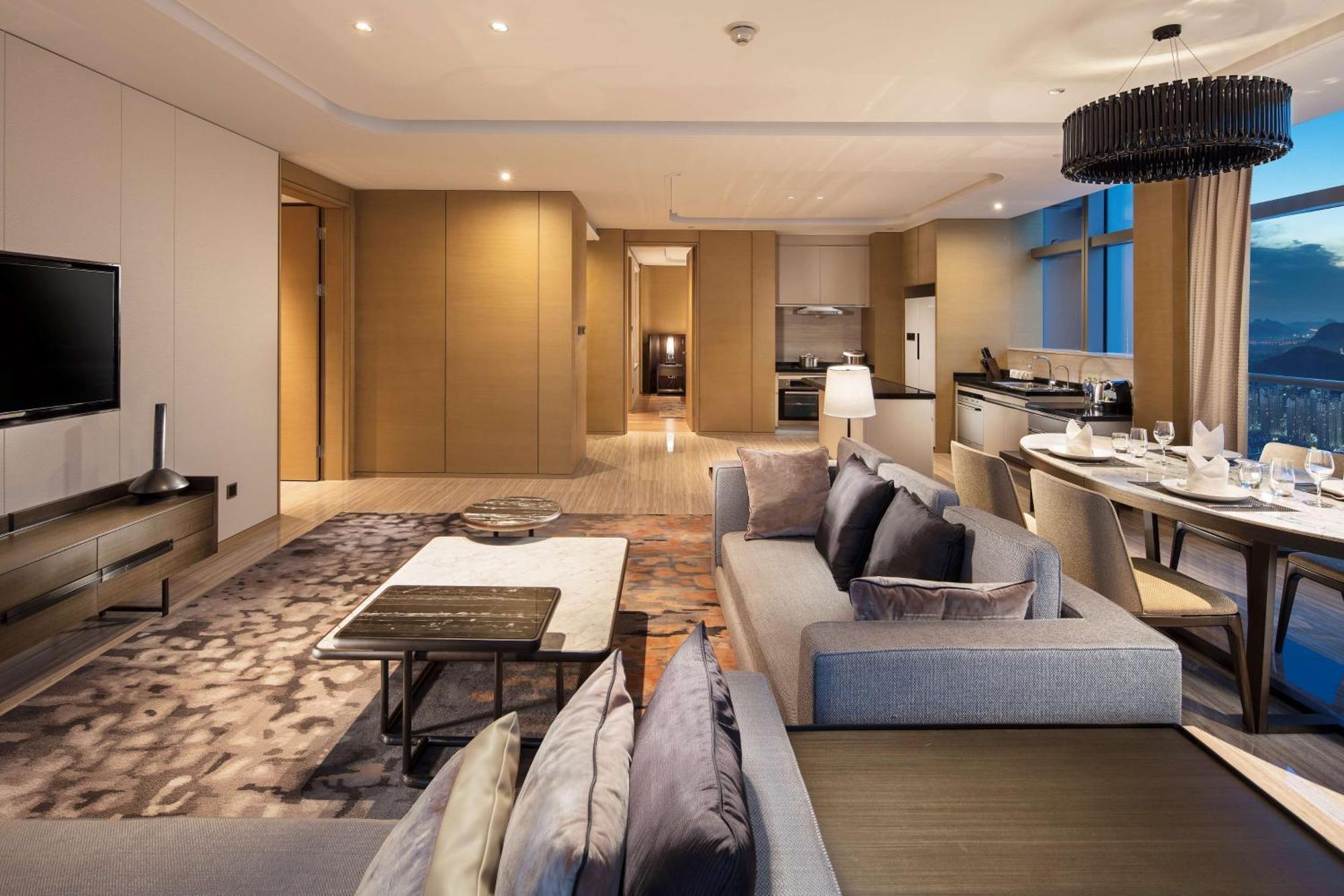 Hilton Jinan South Hotel & Residences Exterior photo
